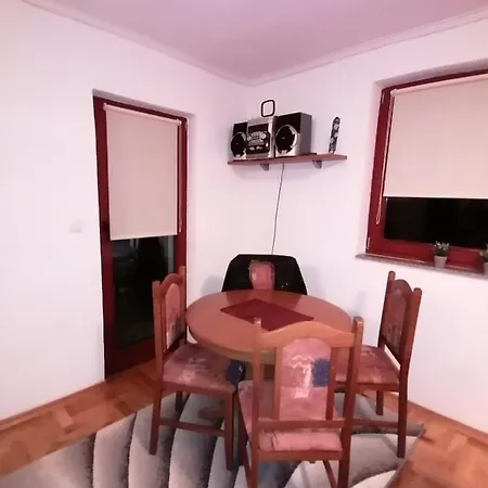 Vikendica Hodzic